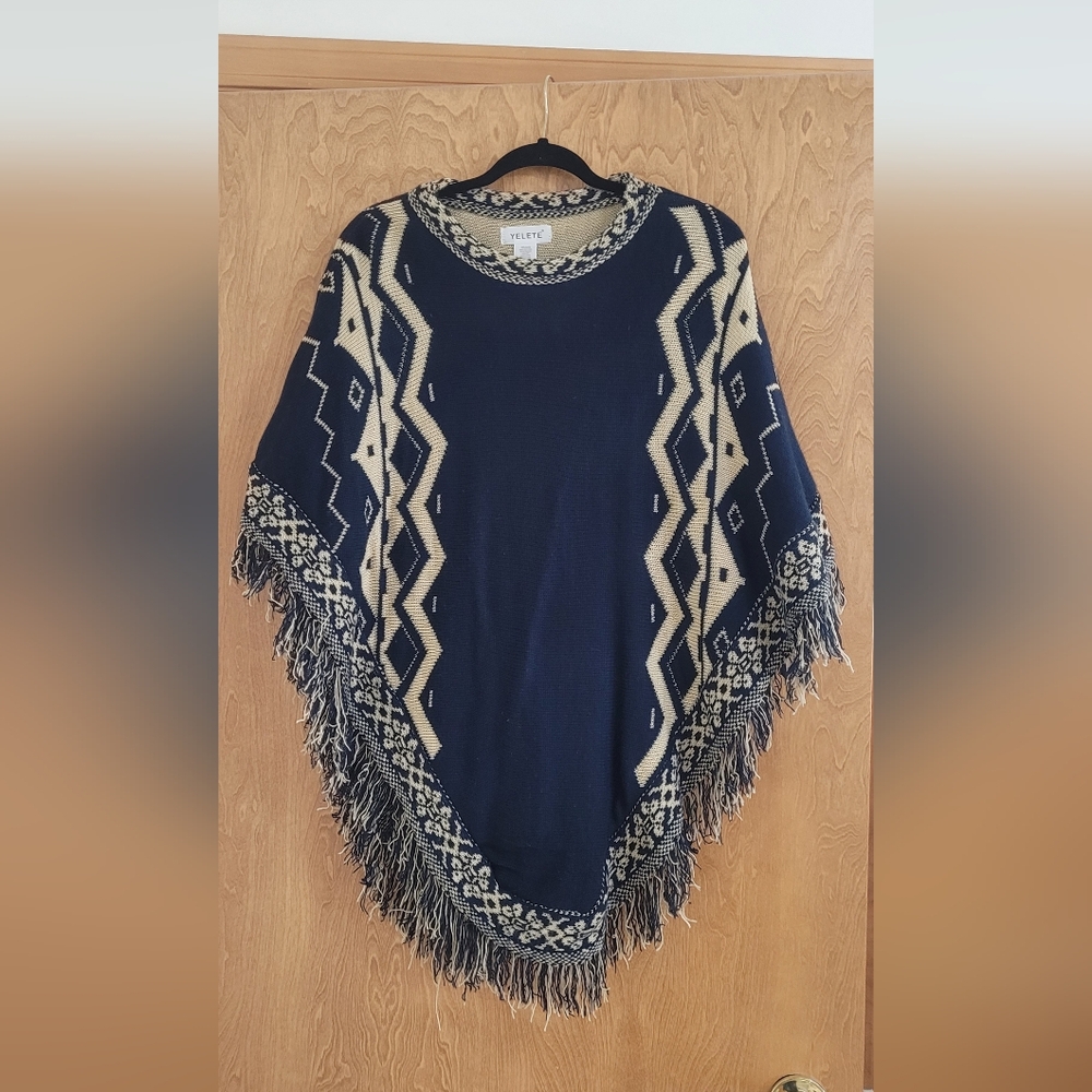 Yelete Poncho
